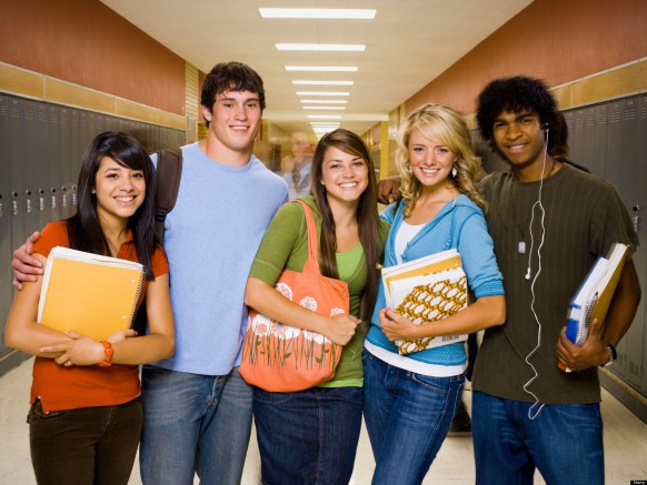 5 Tips To Guide Parents With Children Transitioning To High School