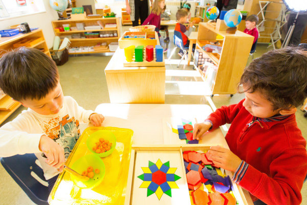 montessori-3-1200x800-1