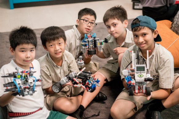 Shaping the Leaders of Tomorrow with their Mission and Vision