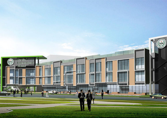 Straits International School