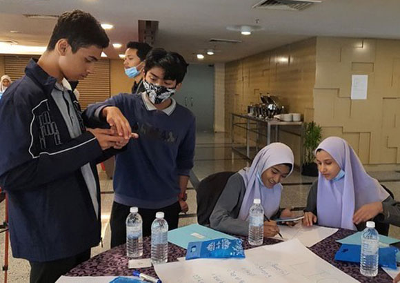 Become An Exceptional Secondary Student at International Islamic School Malaysia