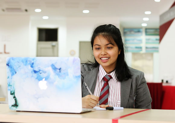 Applications For KTJ’s Sixth Form Academic Scholarships Now Open