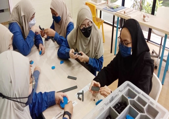 IDRISSI School’s Cat-Inspired Innovation Won Gold at MTE 2022