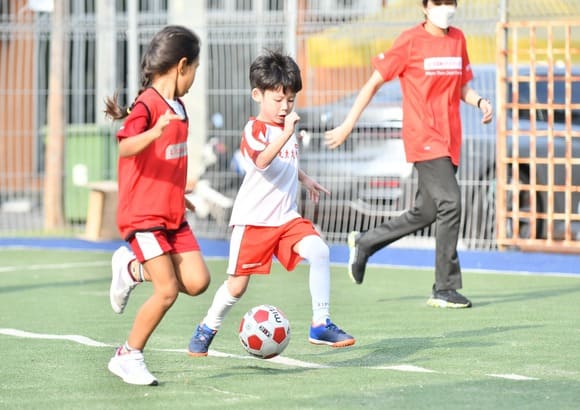 Helping children kick off their physical education
